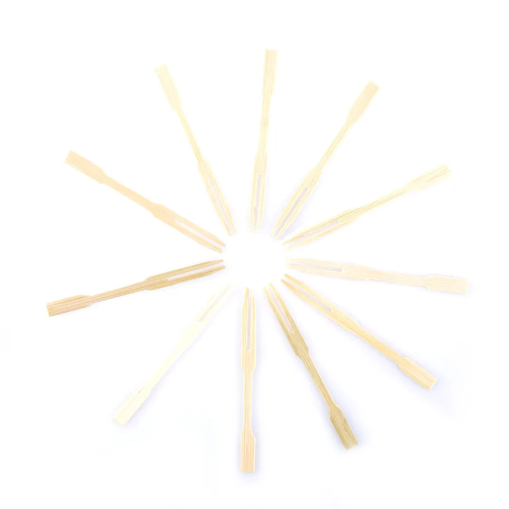 Mini Bamboo Forks 3.5 inch, Cocktail Forks Appetizer Forks, Small Wood Forks for Fruit, Disposable Tiny Food Picks for Party，Charcuterie Supplies Accessories, Wooden Toothpicks Fork. 100 PCS