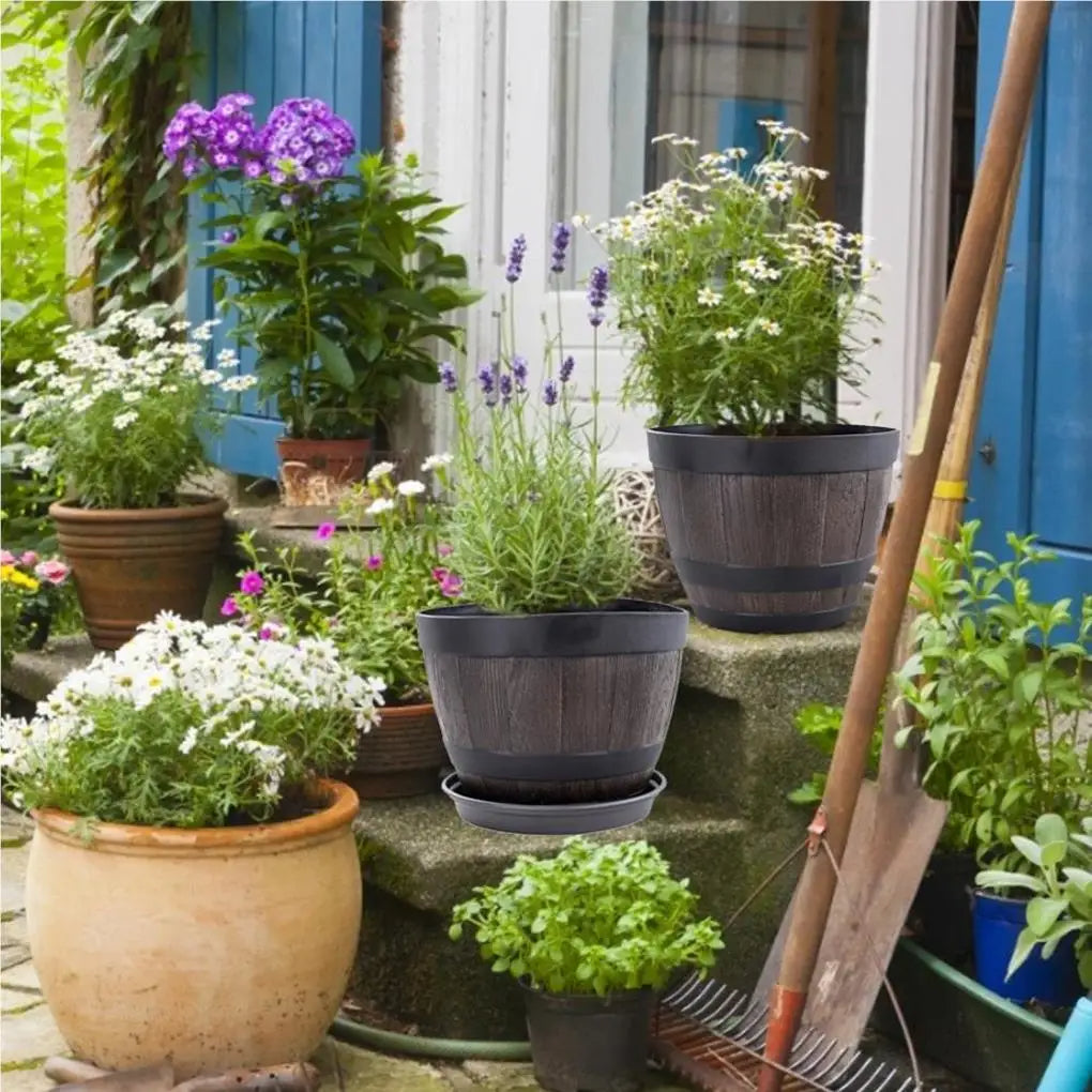Flower Pots, 9" Simulation Wood Barrels Flower Bucket Ornament, Classic Home and Garden Whiskey Plastic Flower Pot Barrel Planter