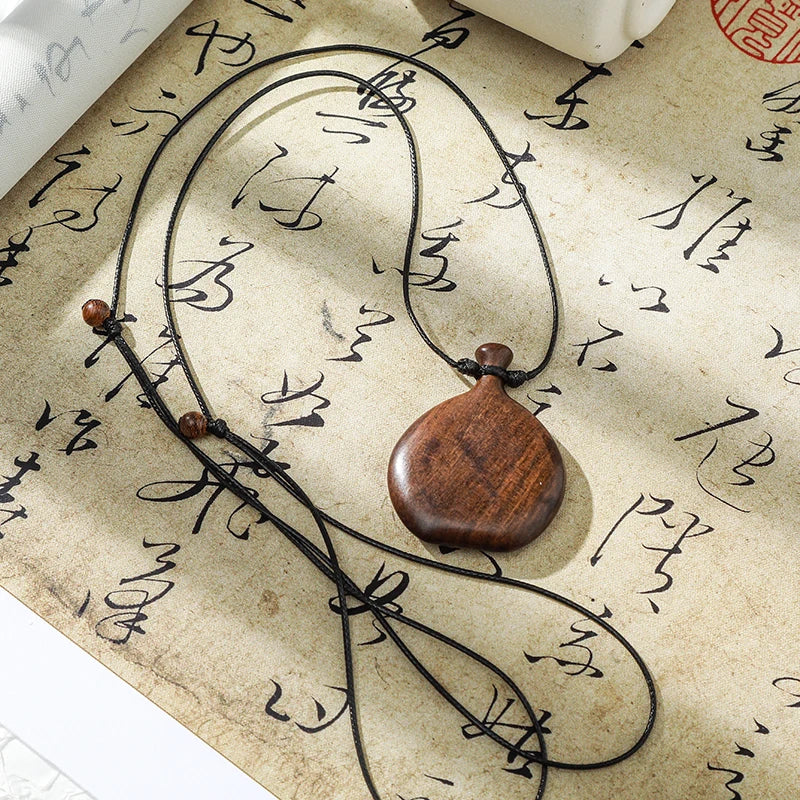 JD Vintage Brown Black Color Wooden Flagon Long Pendant Necklaces Adjustable Rope Chain Chokers Women Men Birthday Jewelry Gift